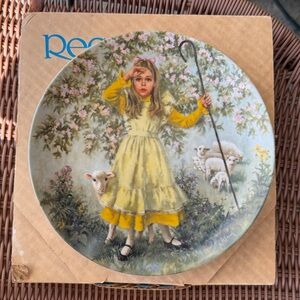 MOTHER GOOSE SERIES COLLECTOR PLATE JOHN MCCLELLAND, RECO #5 Little Bo Peep COA